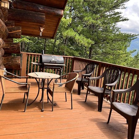 גטלינבורג Infinite Views - Secluded With Mountain Views Cabin מראה חיצוני תמונה
