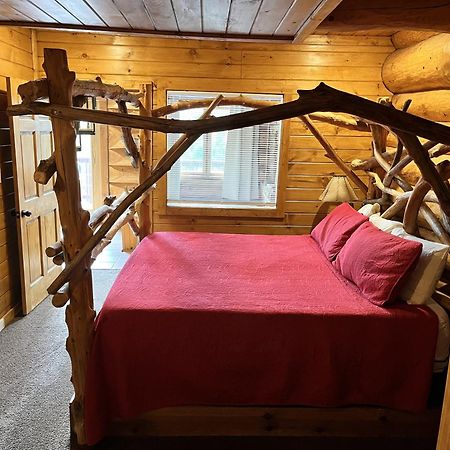 גטלינבורג Infinite Views - Secluded With Mountain Views Cabin מראה חיצוני תמונה