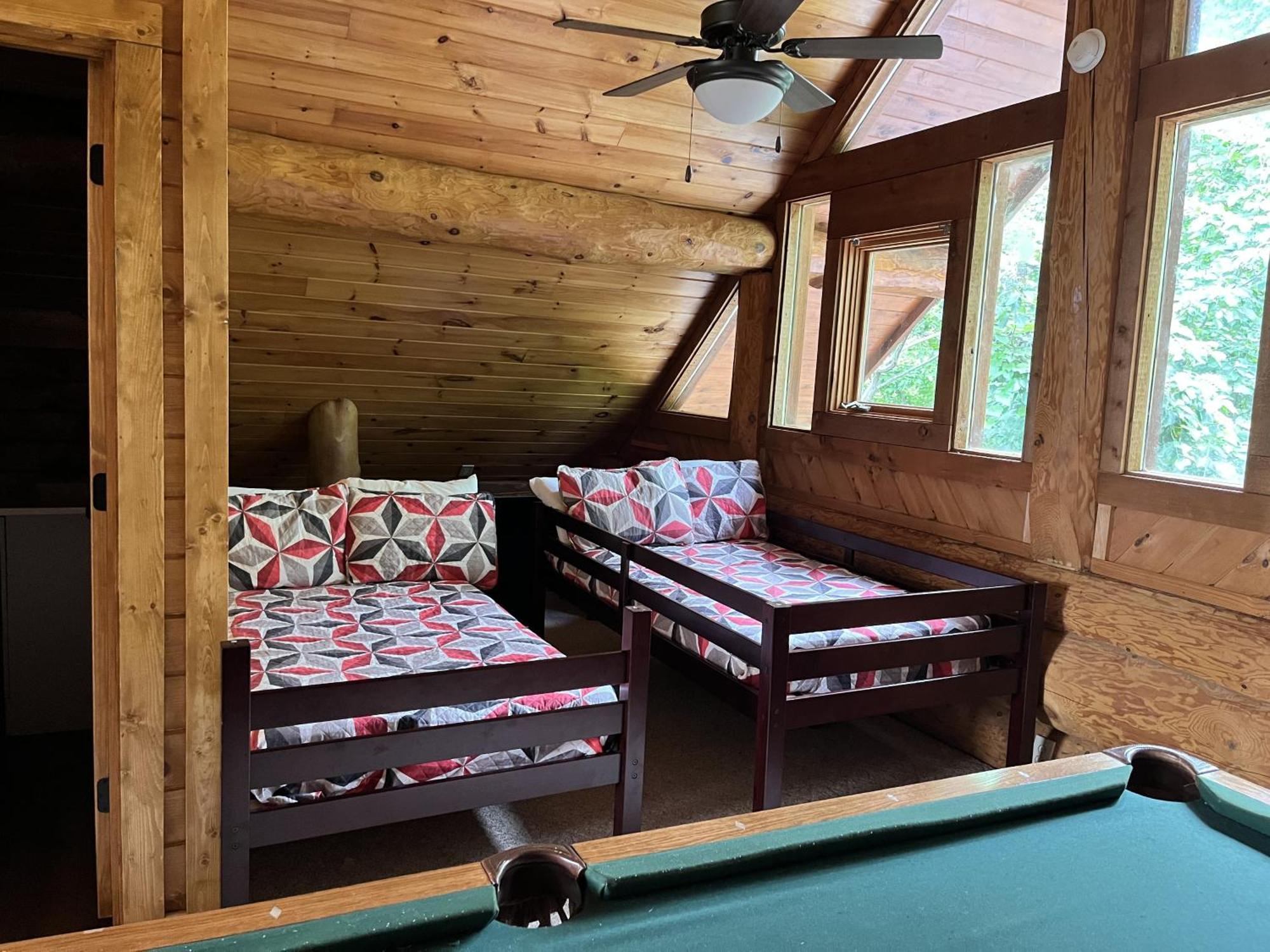 גטלינבורג Infinite Views - Secluded With Mountain Views Cabin מראה חיצוני תמונה